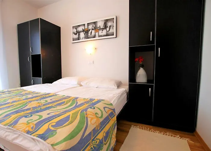 Apartments Macolic