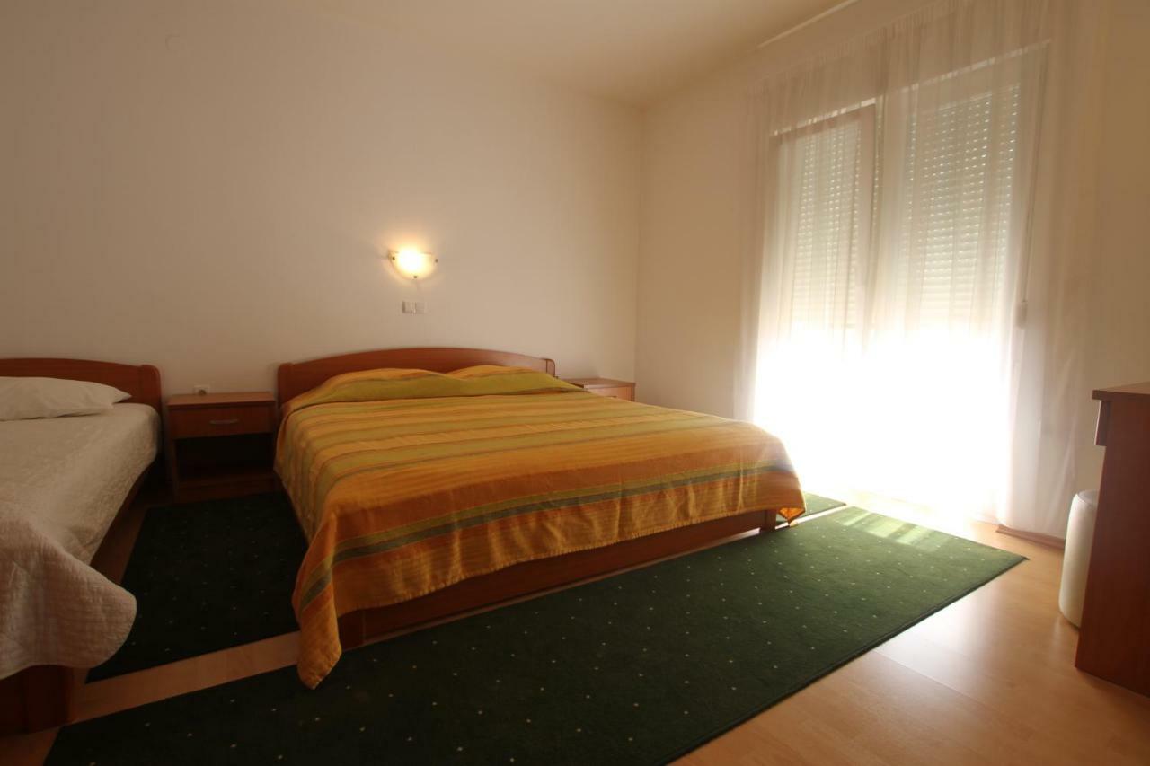 Macolic Apartamento Rab Town